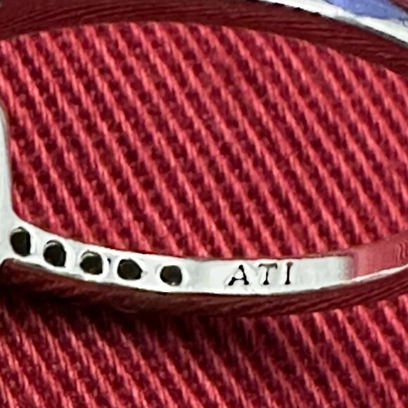 Sparkling Faceted Clear Crystal Square Halo Silver-Tone Ring Size 8. - Picture 16 of 16